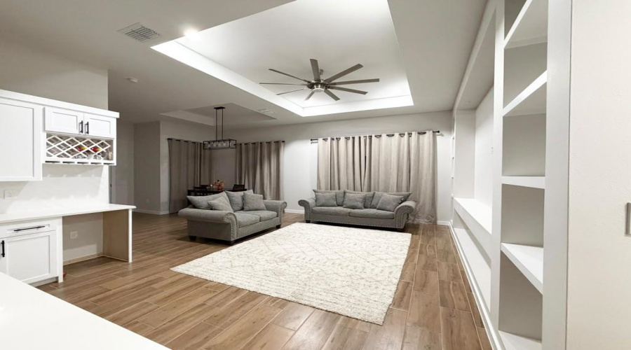 1715 Coba Dr., Laredo, Texas 78046, 3 Bedrooms Bedrooms, 5 Rooms Rooms,2 BathroomsBathrooms,Residential,For Sale,1715 Coba Dr.,20263777