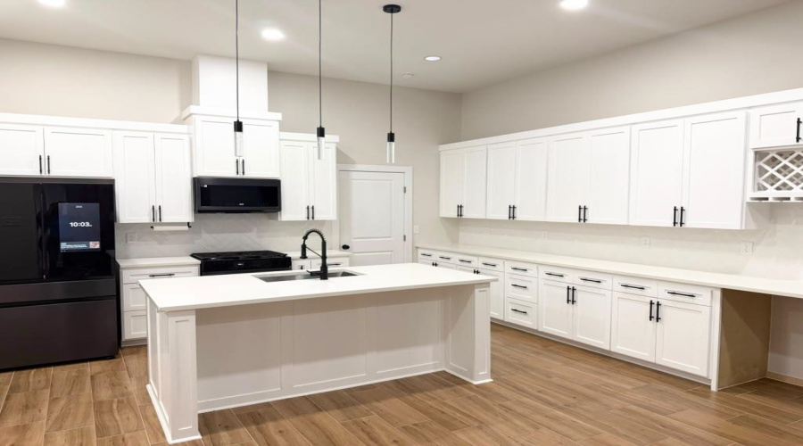 1715 Coba Dr., Laredo, Texas 78046, 3 Bedrooms Bedrooms, 5 Rooms Rooms,2 BathroomsBathrooms,Residential,For Sale,1715 Coba Dr.,20263777