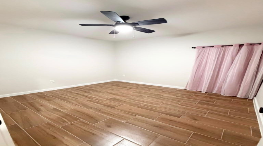 1715 Coba Dr., Laredo, Texas 78046, 3 Bedrooms Bedrooms, 5 Rooms Rooms,2 BathroomsBathrooms,Residential,For Sale,1715 Coba Dr.,20263777