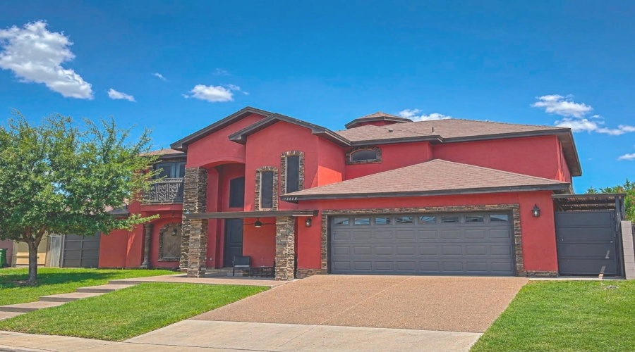 1119 Harlan St, Laredo, Texas 78045, 4 Bedrooms Bedrooms, 6 Rooms Rooms,3 BathroomsBathrooms,Residential,For Sale,1119 Harlan St,20263778