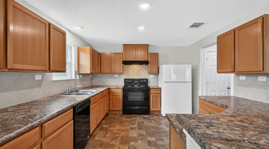 7006 Pescala Ridge, San Antonio, Texas 78252, 3 Bedrooms Bedrooms, 5 Rooms Rooms,2 BathroomsBathrooms,Residential,For Sale,7006 Pescala Ridge,20263782