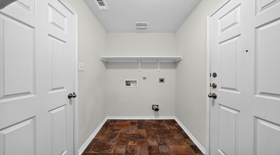 7006 Pescala Ridge, San Antonio, Texas 78252, 3 Bedrooms Bedrooms, 5 Rooms Rooms,2 BathroomsBathrooms,Residential,For Sale,7006 Pescala Ridge,20263782