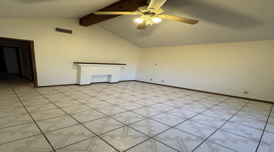 404 Venado Ct, Laredo, Texas 78045, 4 Bedrooms Bedrooms, 7 Rooms Rooms,3 BathroomsBathrooms,Residential,For Rent,404 Venado Ct,20263783