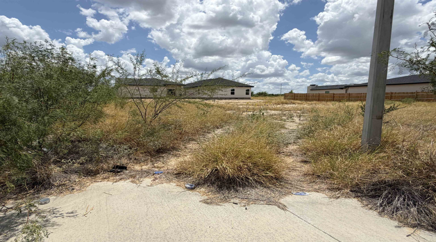 6713 El Freno, Laredo, Texas 78046, ,Land,For Sale,6713 El Freno,20263793