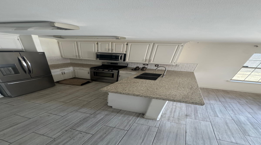 10107 Caballo Dr, laredo, Texas 78045, 4 Bedrooms Bedrooms, 7 Rooms Rooms,2 BathroomsBathrooms,Residential,For Sale,10107 Caballo Dr,20263785