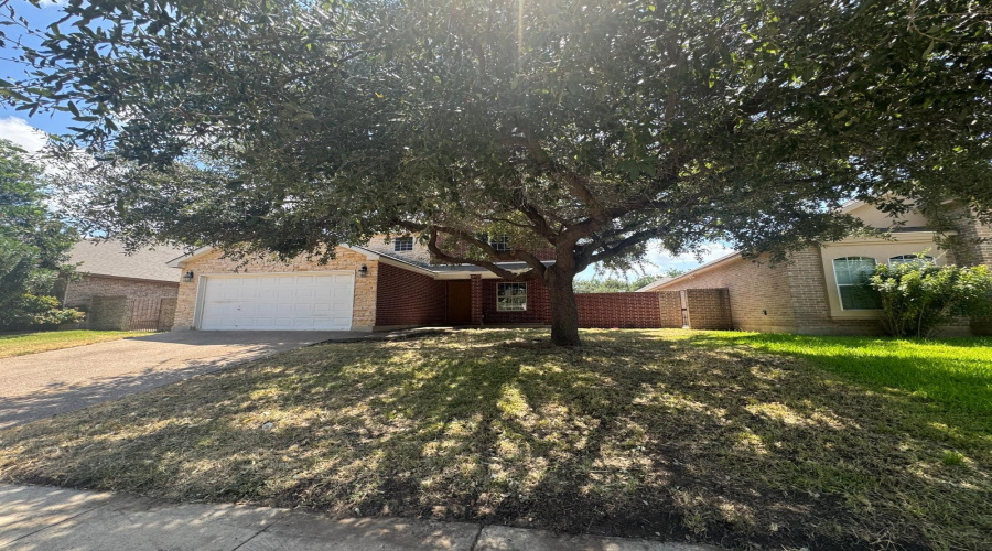10107 Caballo Dr, laredo, Texas 78045, 4 Bedrooms Bedrooms, 7 Rooms Rooms,2 BathroomsBathrooms,Residential,For Sale,10107 Caballo Dr,20263785