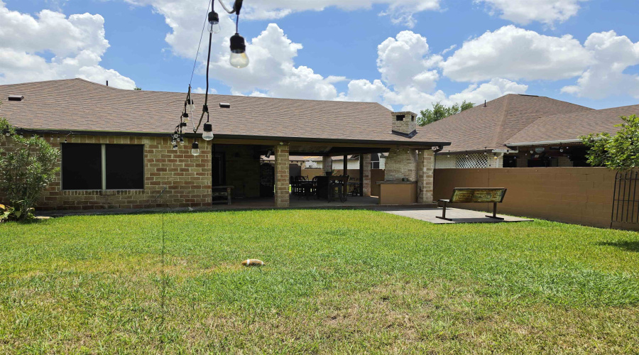 3810 Sandcliff Dr, Laredo, Texas 78045, 3 Bedrooms Bedrooms, 5 Rooms Rooms,2 BathroomsBathrooms,Residential,For Sale,3810 Sandcliff Dr,20263792