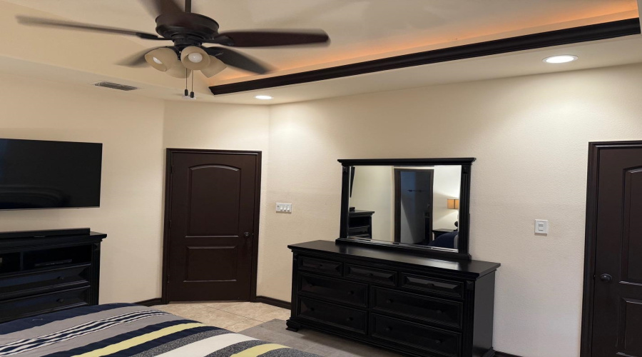 110 Queen Palm Dr., LAREDO, Texas 78045-5014, 3 Bedrooms Bedrooms, 6 Rooms Rooms,2 BathroomsBathrooms,Residential,For Sale,110 Queen Palm Dr.,20263795