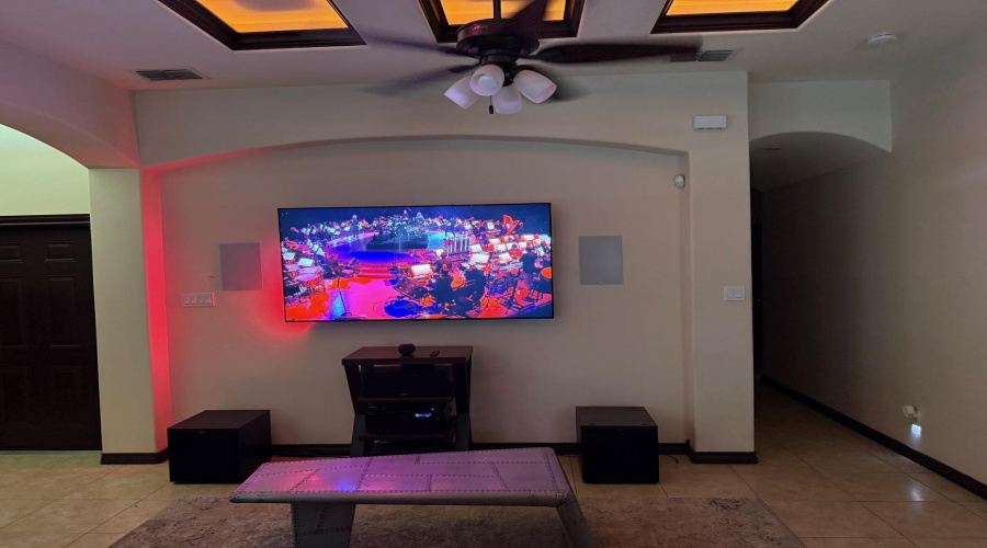 110 Queen Palm Dr., LAREDO, Texas 78045-5014, 3 Bedrooms Bedrooms, 6 Rooms Rooms,2 BathroomsBathrooms,Residential,For Sale,110 Queen Palm Dr.,20263795