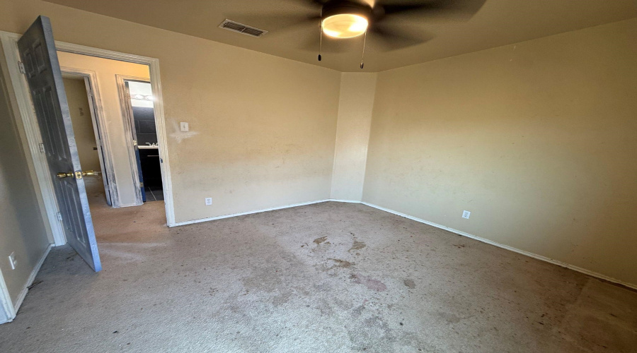 1608 Aransas Pass Dr, Laredo, Texas 78045, 3 Bedrooms Bedrooms, 6 Rooms Rooms,2 BathroomsBathrooms,Residential,For Sale,1608 Aransas Pass Dr,20263798