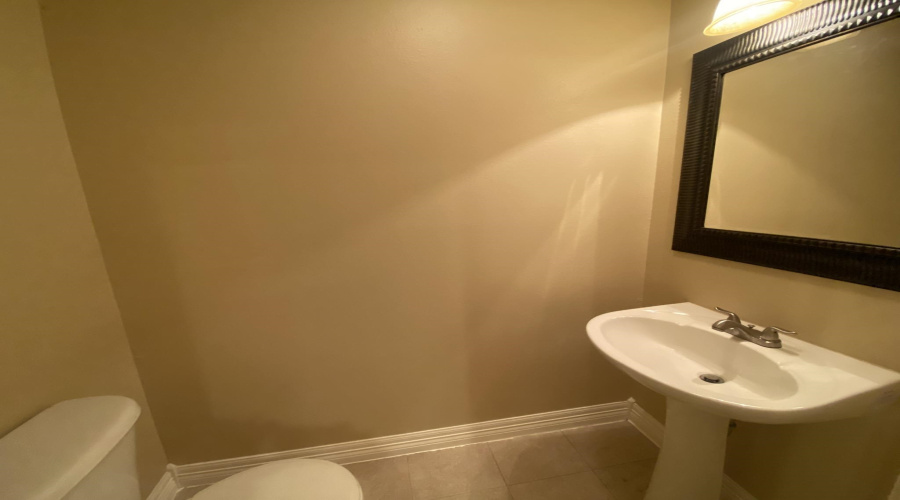 1609 Saldana Ave, LAREDO, Texas 78041, 3 Bedrooms Bedrooms, 4 Rooms Rooms,2 BathroomsBathrooms,Residential,For Rent,1609 Saldana Ave,20263799