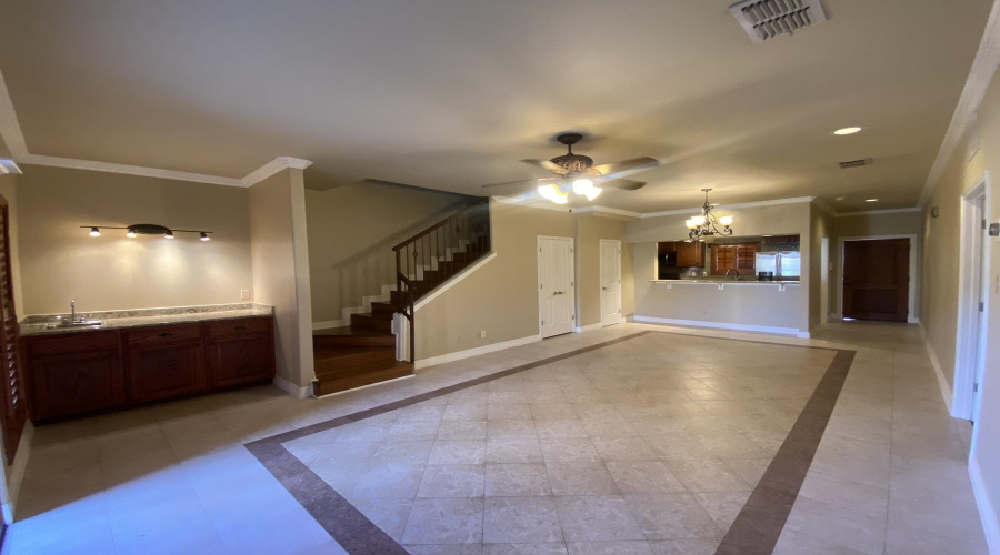 1609 Saldana Ave, LAREDO, Texas 78041, 3 Bedrooms Bedrooms, 4 Rooms Rooms,2 BathroomsBathrooms,Residential,For Rent,1609 Saldana Ave,20263799