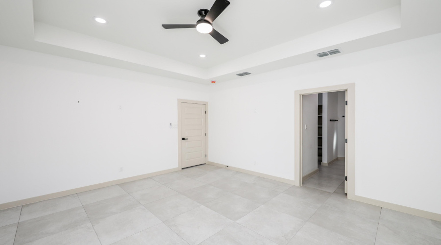 1618 Brangus St., LAREDO, Texas 78046, 3 Bedrooms Bedrooms, 6 Rooms Rooms,2 BathroomsBathrooms,Residential,For Sale,1618 Brangus St.,20263800