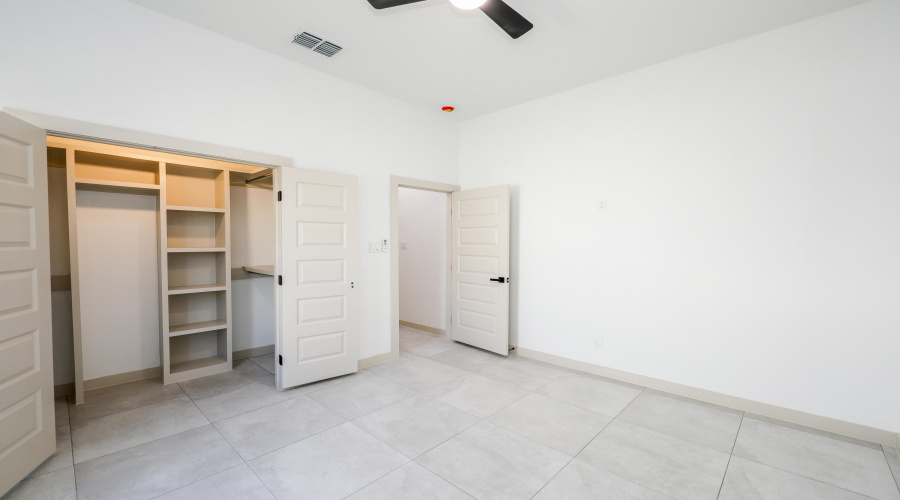 1618 Brangus St., LAREDO, Texas 78046, 3 Bedrooms Bedrooms, 6 Rooms Rooms,2 BathroomsBathrooms,Residential,For Sale,1618 Brangus St.,20263800
