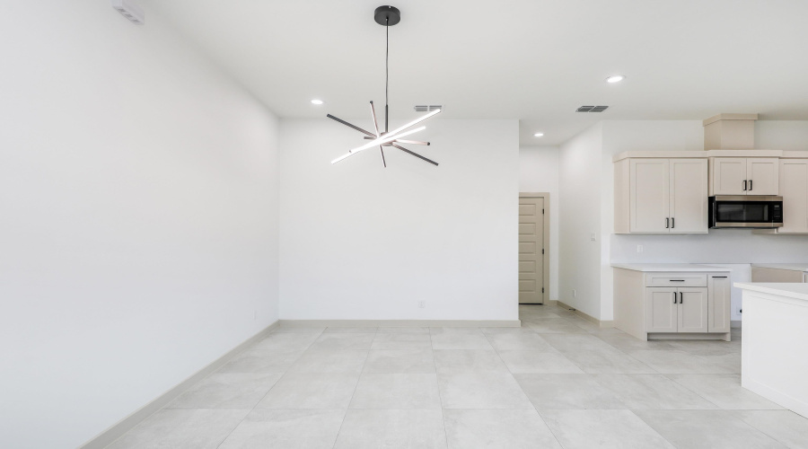 1618 Brangus St., LAREDO, Texas 78046, 3 Bedrooms Bedrooms, 6 Rooms Rooms,2 BathroomsBathrooms,Residential,For Sale,1618 Brangus St.,20263800