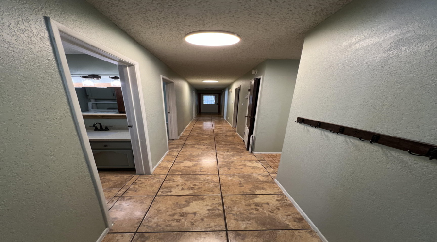 4553 Hachar Ln, Laredo, Texas 78046, 3 Bedrooms Bedrooms, 6 Rooms Rooms,1 BathroomBathrooms,Residential,For Rent,4553 Hachar Ln,20263802
