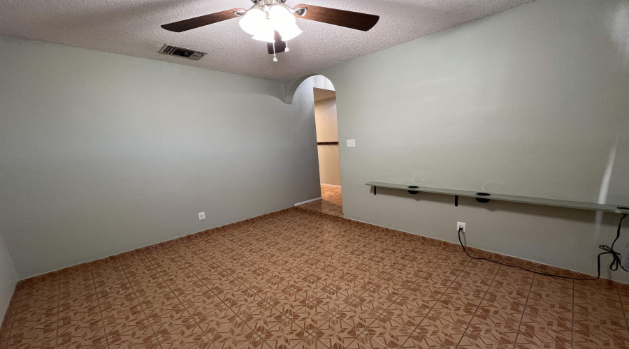 4553 Hachar Ln, Laredo, Texas 78046, 3 Bedrooms Bedrooms, 6 Rooms Rooms,1 BathroomBathrooms,Residential,For Rent,4553 Hachar Ln,20263802