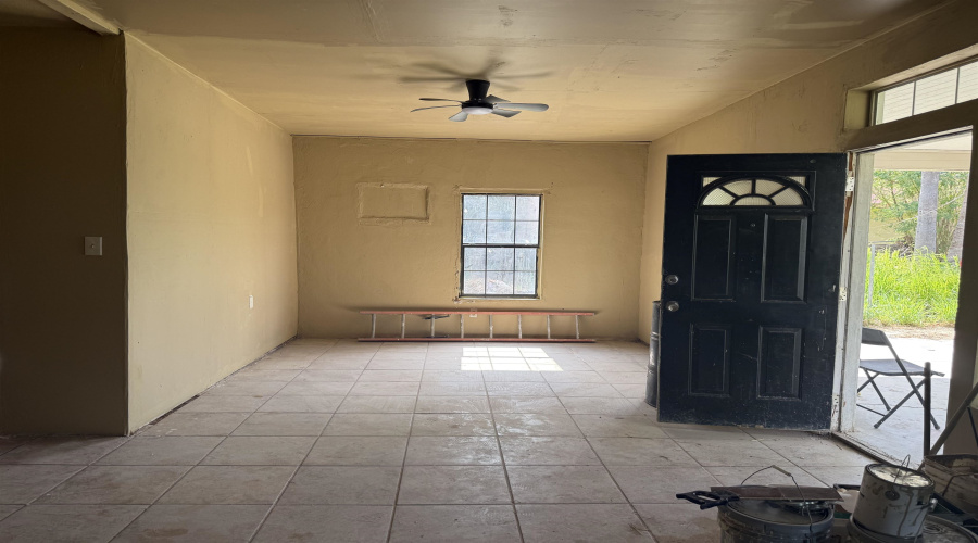 1866 W Orquidia Ln W, RIO BRAVO, Texas 78046, 2 Bedrooms Bedrooms, 3 Rooms Rooms,1 BathroomBathrooms,Residential,For Sale,1866 W Orquidia Ln W,20263803