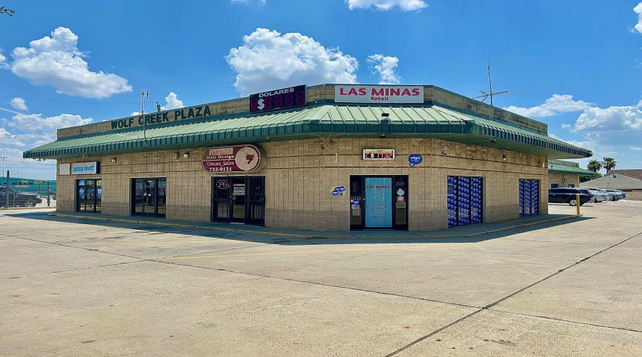 12520 Mines Rd, Laredo, Texas 78045, 1 Room Rooms,1 BathroomBathrooms,Commercial retail/office,For Rent,12520 Mines Rd,20263806
