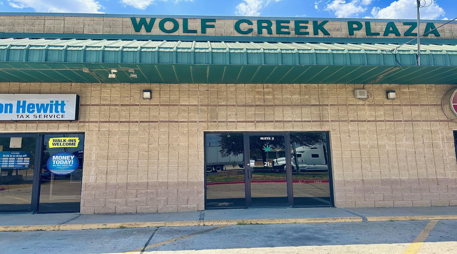 12520 Mines Rd, Laredo, Texas 78045, 1 Room Rooms,1 BathroomBathrooms,Commercial retail/office,For Rent,12520 Mines Rd,20263806
