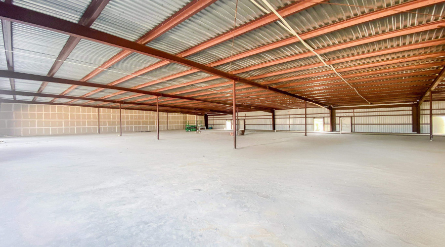 1016 Calton Rd, LAREDO, Texas 78041, 1 Room Rooms,1 BathroomBathrooms,Commercial retail/office,For Rent,1016 Calton Rd,20263811