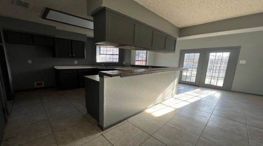 8707 Puerto Belo, LAREDO, Texas 78045, 3 Bedrooms Bedrooms, 5 Rooms Rooms,2 BathroomsBathrooms,Residential,For Rent,8707 Puerto Belo,20263814