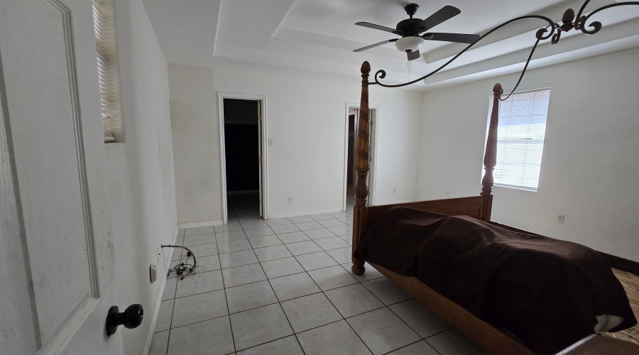 127 Pamplona Lp, Laredo, Texas 78046, 3 Bedrooms Bedrooms, 5 Rooms Rooms,2 BathroomsBathrooms,Residential,For Sale,127 Pamplona Lp,20263817