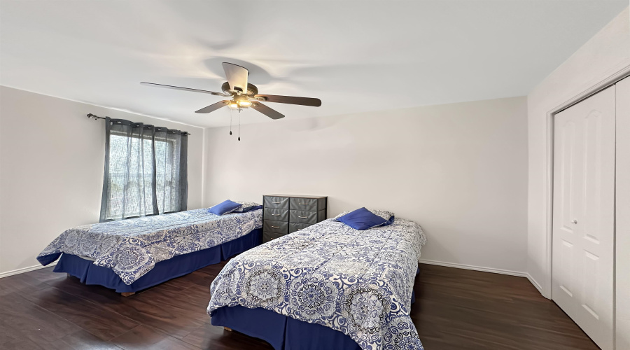 5714 Montevista Dr., Laredo, Texas 78041, 3 Bedrooms Bedrooms, 5 Rooms Rooms,2 BathroomsBathrooms,Residential,For Rent,5714 Montevista Dr.,20263819