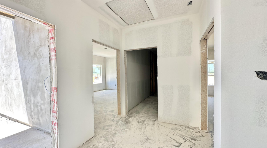 6106 Cherimoya Ln., Laredo, Texas 78046-0000, 3 Bedrooms Bedrooms, 4 Rooms Rooms,2 BathroomsBathrooms,Residential,For Sale,6106 Cherimoya Ln.,20263820