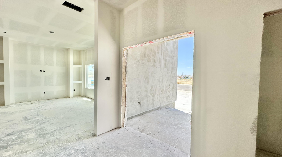 6106 Cherimoya Ln., Laredo, Texas 78046-0000, 3 Bedrooms Bedrooms, 4 Rooms Rooms,2 BathroomsBathrooms,Residential,For Sale,6106 Cherimoya Ln.,20263820