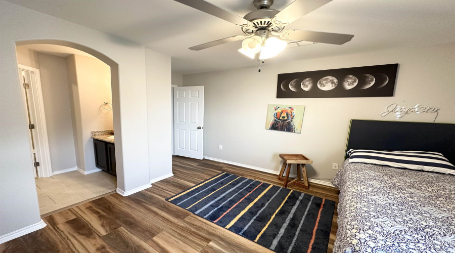 310 Baywater Hill Ln, Laredo, Texas 78045, 4 Bedrooms Bedrooms, 8 Rooms Rooms,3 BathroomsBathrooms,Residential,For Rent,310 Baywater Hill Ln,20263822