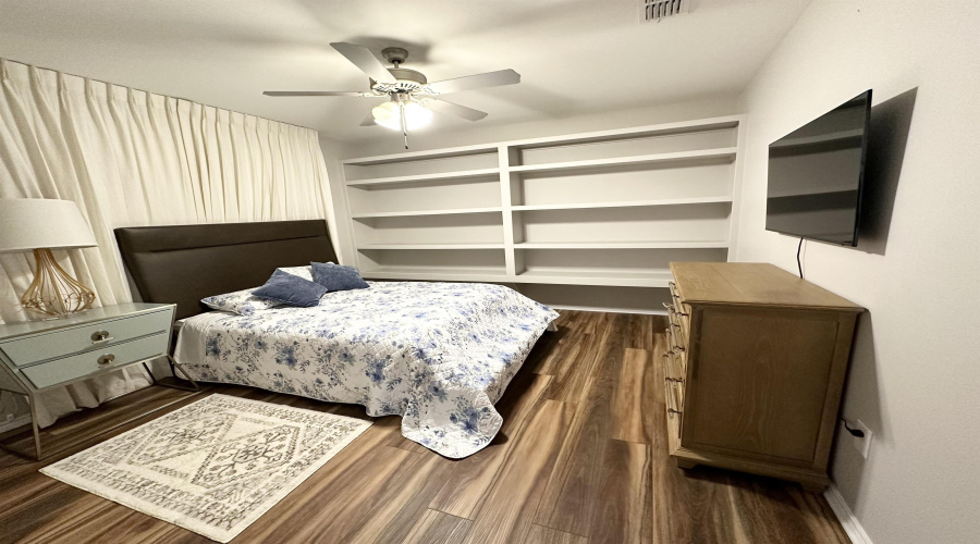 310 Baywater Hill Ln, Laredo, Texas 78045, 4 Bedrooms Bedrooms, 8 Rooms Rooms,3 BathroomsBathrooms,Residential,For Rent,310 Baywater Hill Ln,20263822