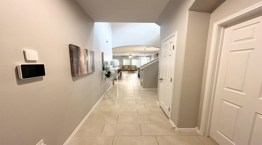 310 Baywater Hill Ln, Laredo, Texas 78045, 4 Bedrooms Bedrooms, 8 Rooms Rooms,3 BathroomsBathrooms,Residential,For Rent,310 Baywater Hill Ln,20263822