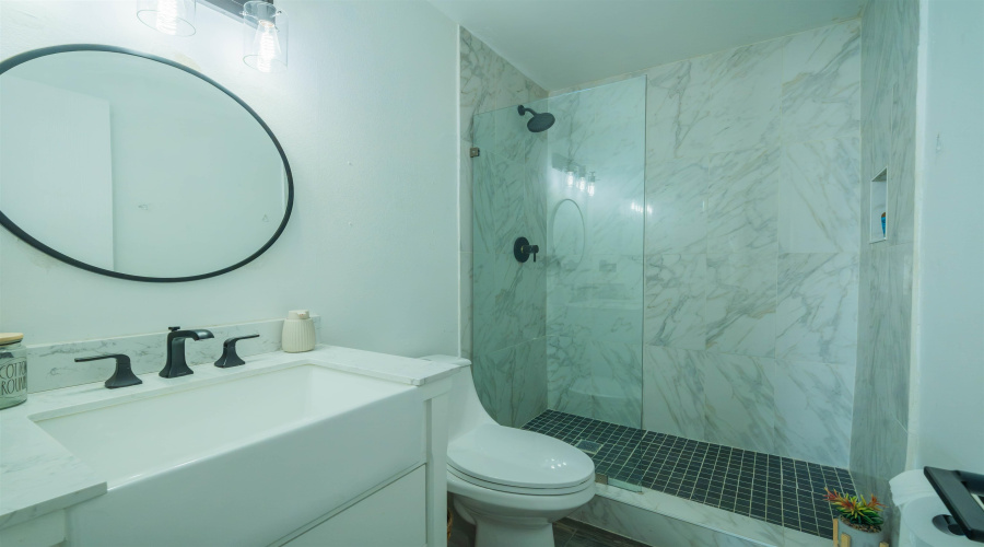 11814 Mohawk Dr, Laredo, Texas 78045, 3 Bedrooms Bedrooms, 5 Rooms Rooms,2 BathroomsBathrooms,Residential,For Sale,11814 Mohawk Dr,20263830