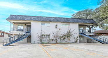 102 Belaire Dr, Laredo, Texas 78041-3136, 1 Bedroom Bedrooms, 3 Rooms Rooms,1 BathroomBathrooms,Residential,For Rent,102 Belaire Dr,20263831