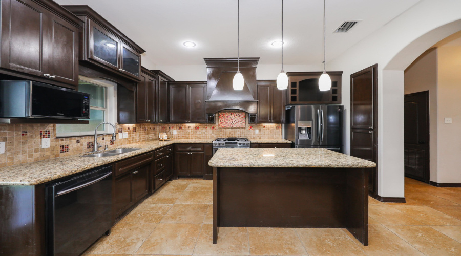 102 Rhine Falls Ct, Laredo, Texas 78041, 4 Bedrooms Bedrooms, 6 Rooms Rooms,3 BathroomsBathrooms,Residential,For Sale,102 Rhine Falls Ct,20263833
