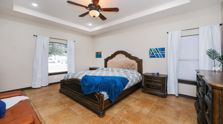 102 Rhine Falls Ct, Laredo, Texas 78041, 4 Bedrooms Bedrooms, 6 Rooms Rooms,3 BathroomsBathrooms,Residential,For Sale,102 Rhine Falls Ct,20263833