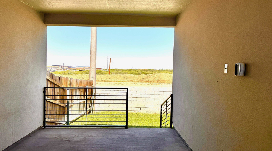 9913 Kaspar Dr., LAREDO, Texas 78045, 3 Bedrooms Bedrooms, 5 Rooms Rooms,3 BathroomsBathrooms,Residential,For Rent,9913 Kaspar Dr.,20263835