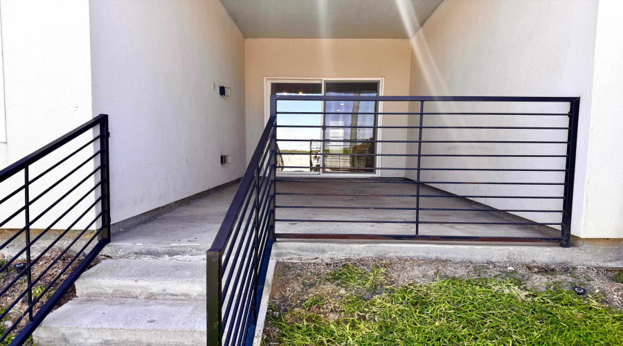 9913 Kaspar Dr., LAREDO, Texas 78045, 3 Bedrooms Bedrooms, 5 Rooms Rooms,3 BathroomsBathrooms,Residential,For Rent,9913 Kaspar Dr.,20263835