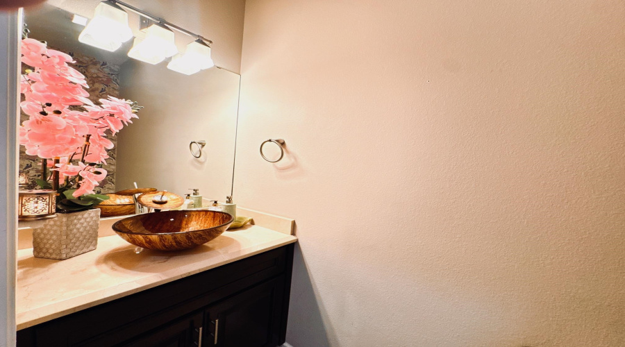 7607 Patricia Highsmith Dr, LAREDO, Texas 78041, 3 Bedrooms Bedrooms, 6 Rooms Rooms,2 BathroomsBathrooms,Residential,For Sale,7607 Patricia Highsmith Dr,20263836