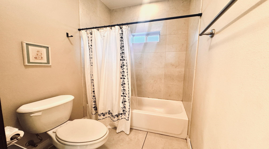 7607 Patricia Highsmith Dr, LAREDO, Texas 78041, 3 Bedrooms Bedrooms, 6 Rooms Rooms,2 BathroomsBathrooms,Residential,For Sale,7607 Patricia Highsmith Dr,20263836