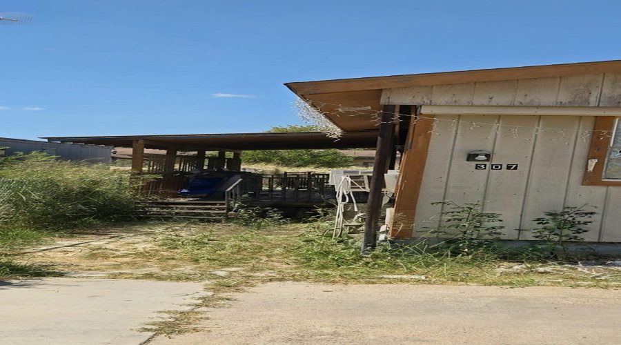 307 (1/2) W Sycamore St, Laredo, Texas 78041, ,Multi-family,For Sale,307 (1/2) W Sycamore St,20263849