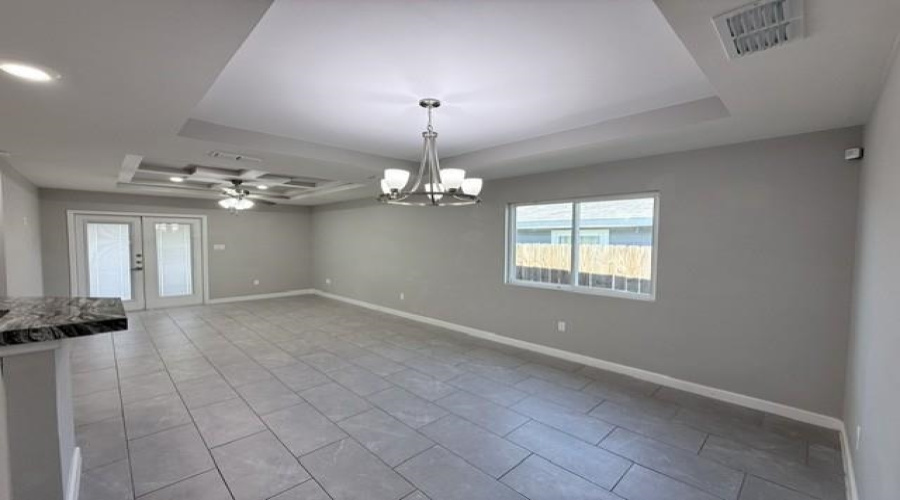3506 Jose C Santos Dr, Laredo, Texas 78046, 3 Bedrooms Bedrooms, 5 Rooms Rooms,2 BathroomsBathrooms,Residential,For Rent,3506 Jose C Santos Dr,20263838