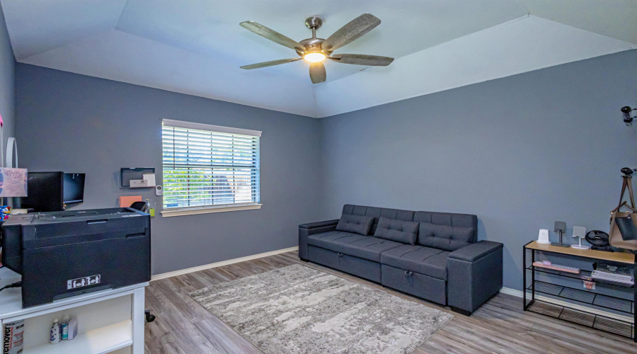 1612 Orange Blossom Lp, Laredo, Texas 78045, 3 Bedrooms Bedrooms, 5 Rooms Rooms,2 BathroomsBathrooms,Residential,For Sale,1612 Orange Blossom Lp,20263840