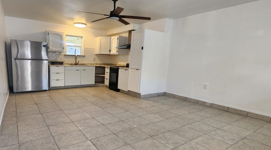 8513 Ontario Lp, Laredo, Texas 78045, 1 Bedroom Bedrooms, 2 Rooms Rooms,1 BathroomBathrooms,Residential,For Rent,8513 Ontario Lp,20263845