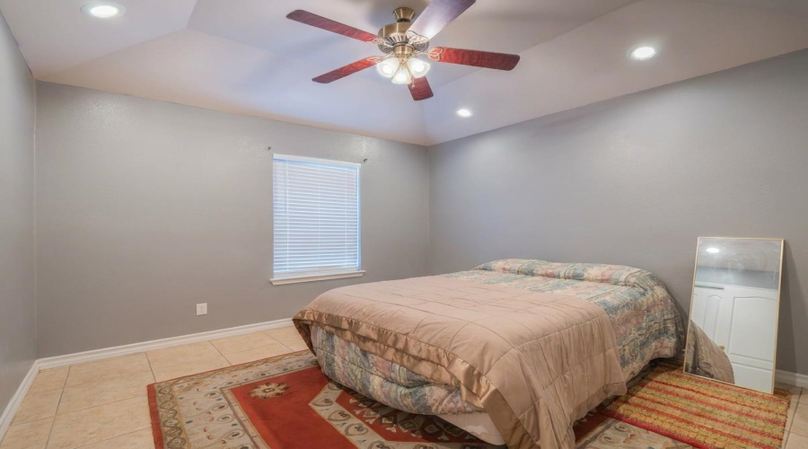 4725 San Rafael Ln, Laredo, Texas 78046, 3 Bedrooms Bedrooms, 5 Rooms Rooms,2 BathroomsBathrooms,Residential,For Sale,4725 San Rafael Ln,20263846