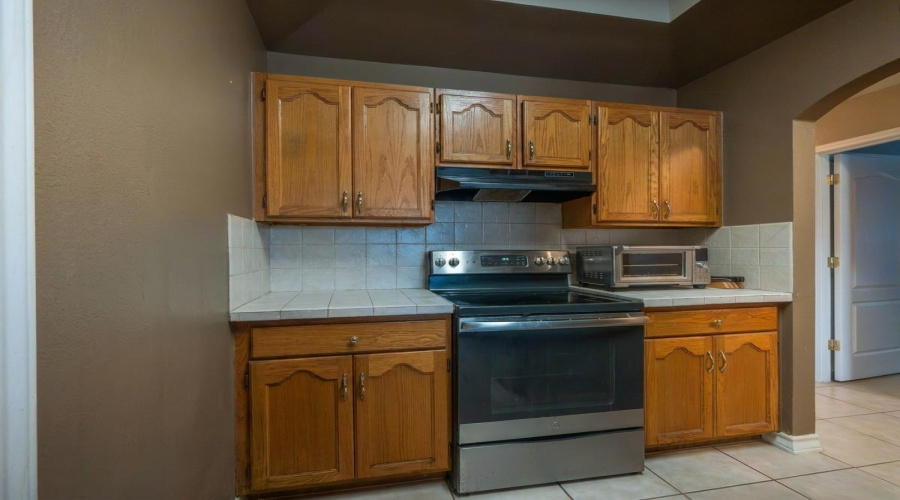 4725 San Rafael Ln, Laredo, Texas 78046, 3 Bedrooms Bedrooms, 5 Rooms Rooms,2 BathroomsBathrooms,Residential,For Sale,4725 San Rafael Ln,20263846