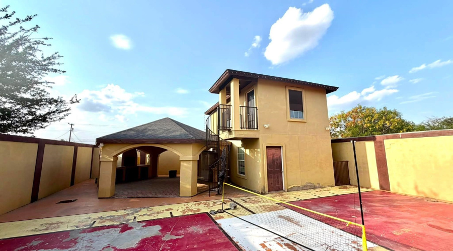 3102 Plum St, Laredo, Texas 78043, 1 Bedroom Bedrooms, 2 Rooms Rooms,1 BathroomBathrooms,Residential,For Rent,3102 Plum St,20263847