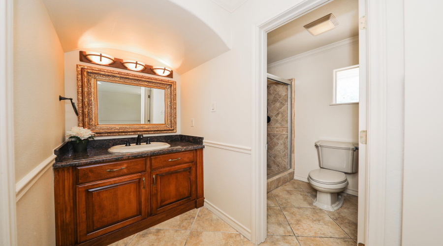 409 Longshadow Rd, Laredo, Texas 78041, 4 Bedrooms Bedrooms, 8 Rooms Rooms,4 BathroomsBathrooms,Residential,For Sale,409 Longshadow Rd,20263850