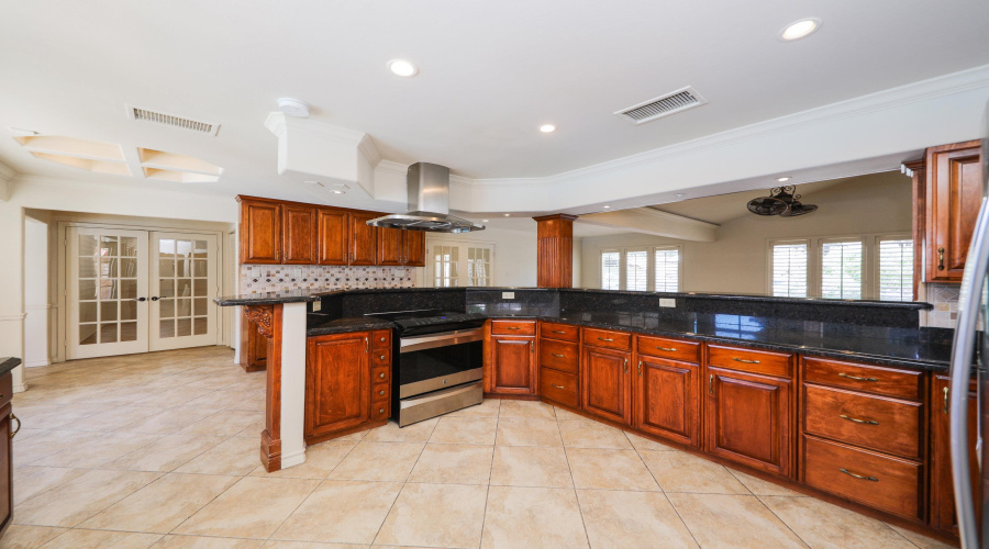 409 Longshadow Rd, Laredo, Texas 78041, 4 Bedrooms Bedrooms, 8 Rooms Rooms,4 BathroomsBathrooms,Residential,For Sale,409 Longshadow Rd,20263850